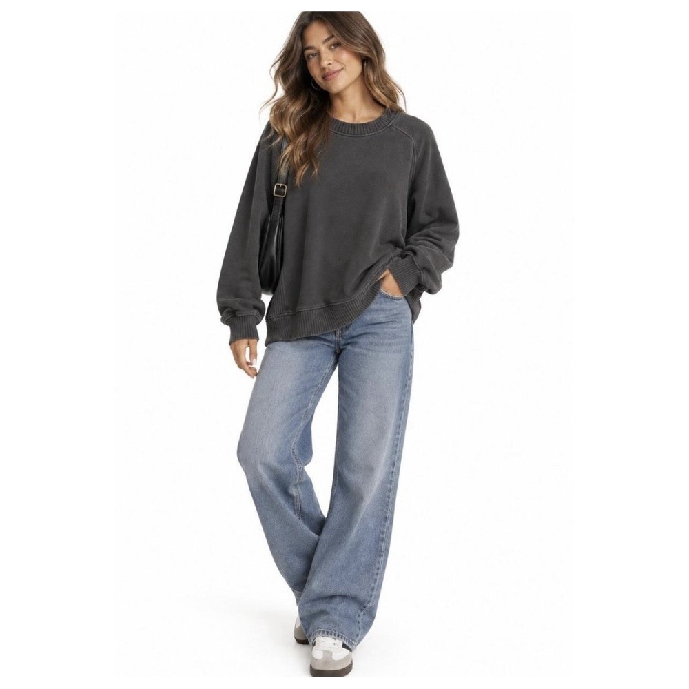 NEW! Aerie Tres Chic Sweatshirt Smoky Grey Crewneck Oversized M Minimalist 7959